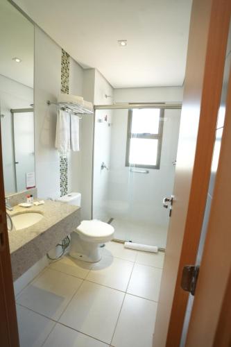 Deluxe Family Suite image 7