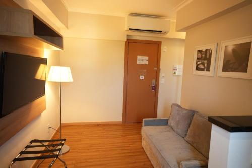 Premium Suite image 6