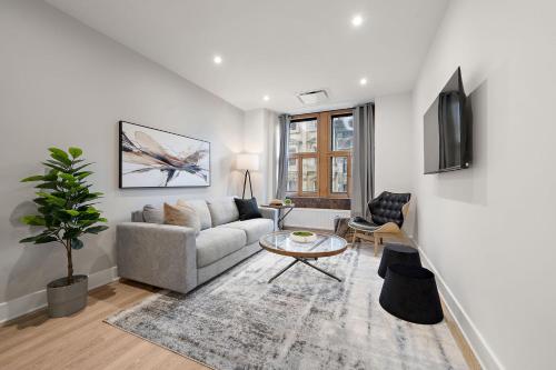 Two-Bedroom Deluxe Apartment