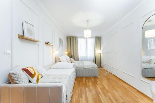 Rentero Spacious Smíchov 2 Bedroom Apartment with Excellent Tram Connection, Prague (photo 5)