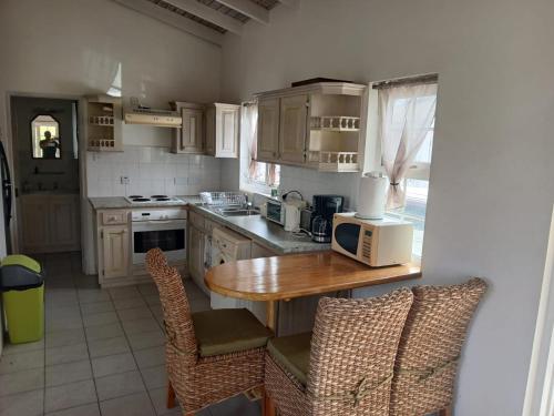 Glen Eagles House in Gros Islet