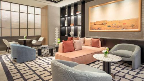 홀리데이 인 상하이 푸동 공항 바이 IHG - 바/라운지