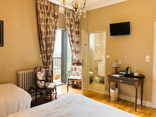 Logis Hôtel Beau Site Hotel de charme Bôo-Silhen