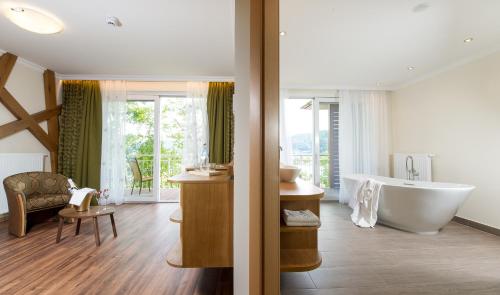 das Balance - Spa & Golf Hotel am Worthersee - 화장실