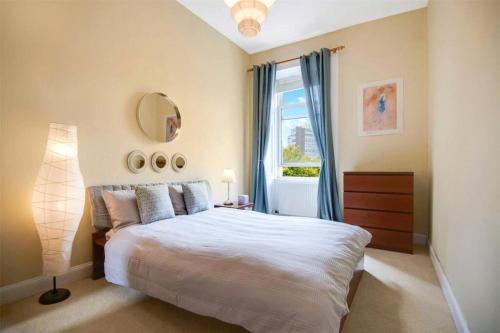 Charming 2-bed flat - Hillhead, West End, Glasgow, Glasgow (Foto 9)