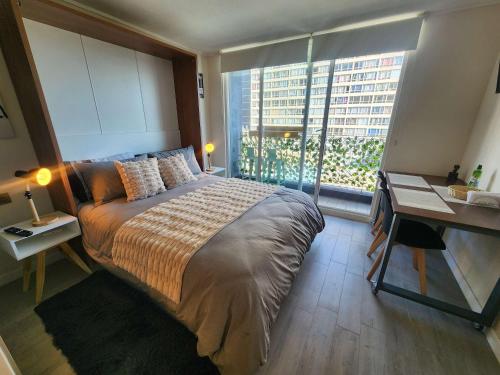 HOM I Comodo Studio 2PAX con Terraza en Santiago