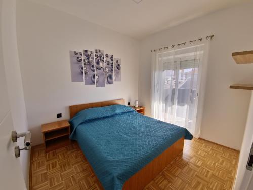 Studio with Terrace image 10