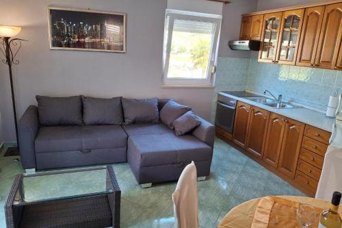 One-Bedroom Apartment with Balcony