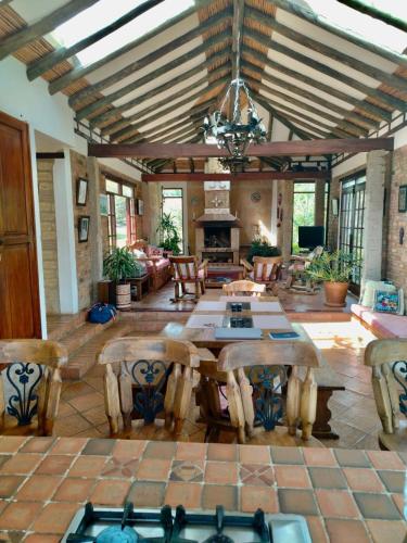 Casa Finca Los Arrayanes spectacular views! - image 4
