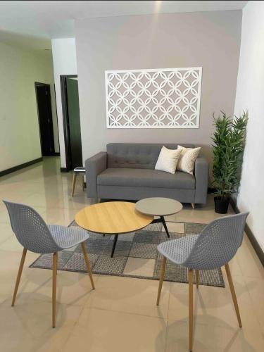 Apartamento con balcón y hamaca en zona rosa laureles 301, Medellín (photo 6)
