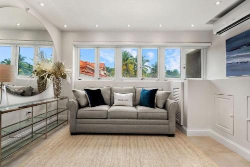 Beachfront Luxury 1BR-Ocean Villas - image 4