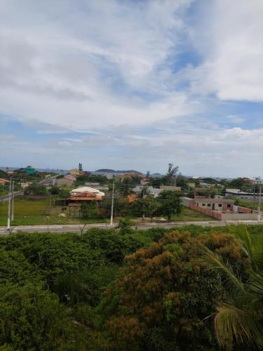 Casa aconchegante e bem espaçosa (Casa aconchegante e bem espacosa) in อิไตปัวซู
