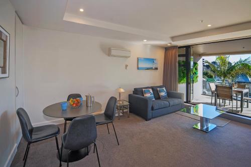 The Sands Beach Apartment in Moana