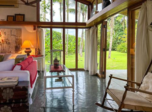 Luxo e conforto para 12 pessoas em casa com cozinheiro e piscina in สวนอกาปุลโก