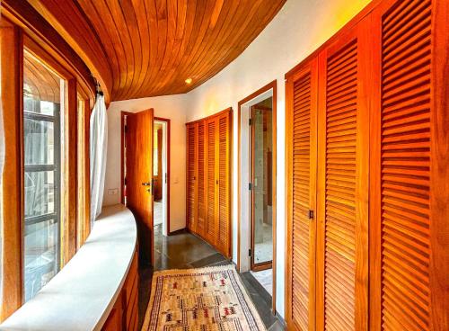 Luxo e conforto para 12 pessoas em casa com cozinheiro e piscina in สวนอกาปุลโก