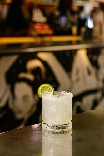 ผับ/เลาจน์, Bar Broadway in เขตศูนย์กลางธุรกิจซิดนีย์