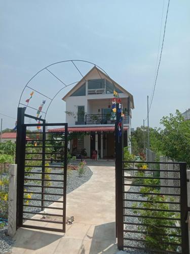 Villa Breeze in Chrous Pichnil