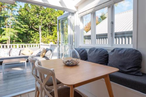 Charming Villa nestled away in the city centre, Auckland (photo 9)