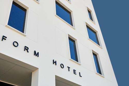FORM Hotel Al Jaddaf, Dubai, a Member of Design Hotels, Dubai
