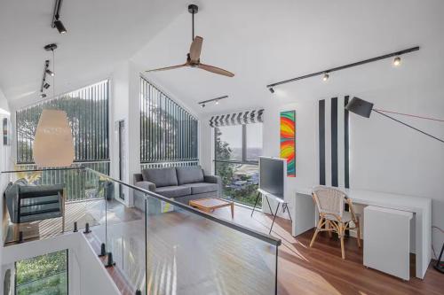 Modern Spacious Hillside Retreat with Scenic Views in Mount Pleasant