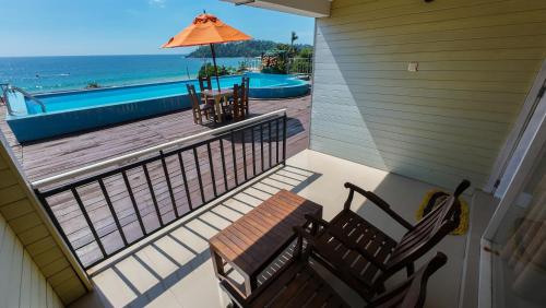 One World Mirissa Hotel in Mirissa