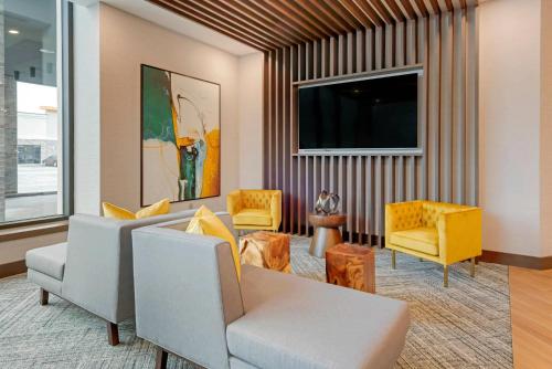 Cambria Hotel Detroit-Shelby Township in Shelby, USA