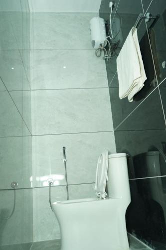 Babu's Residency WHERE PREMIUM MEETS COST - image 2