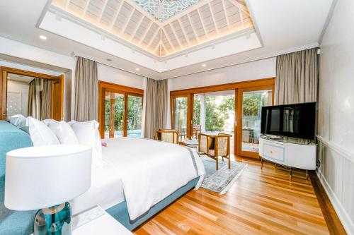 room detail thumbnail 0