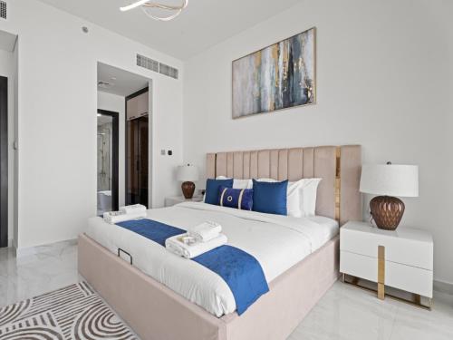 Velvet Luxe 1BR w Private Pool Gemz-15, Dubai (Foto 8)