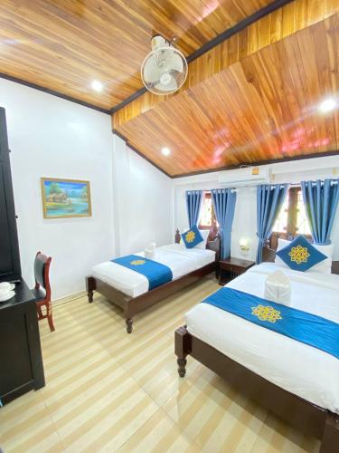 Twin Room room in Luangprabang Singharat Place 2