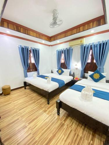 Twin Room image 2