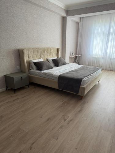 Mart's 3 room apartment in Sumgait