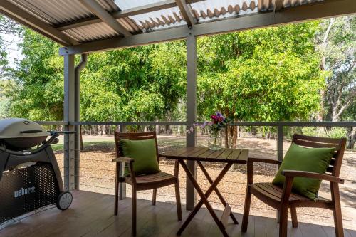 River Bend Retreat I Private Properties in Nannup
