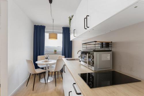 Stylisches 2-Zimmer Ambient Apartment in Alsternähe mit Kingsize-Bett & Schlafsofa, Hamburk (fotografie 5)