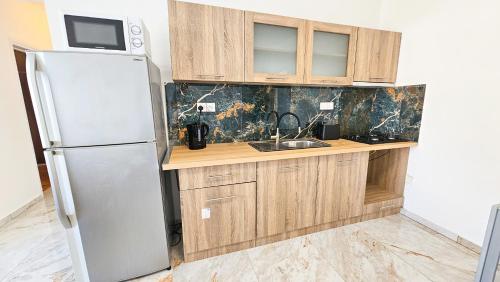 Cocina, Central Rooms, 500m to Larnaca Marina in Larnaca