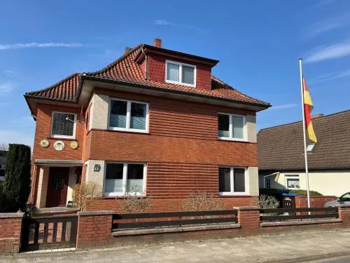 Sperberhorst in Munster im Heidekreis, Deutschland