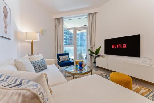 Upscale 1BR Luxury Apt in Business Bay, Dubaj