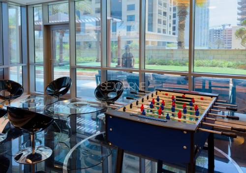 Luxury 2BR Ocean Heights Dubai Marina, Dubai (photo 8)