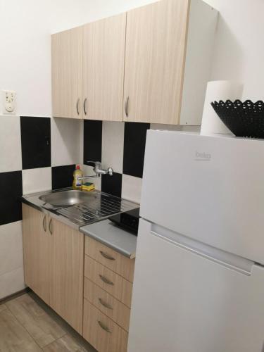 Two-Bedroom Apartment image 6