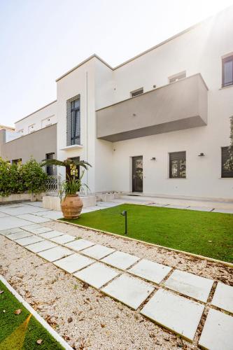 ทัศนียภาพภายนอกโรงแรม, IVY - Royal in ลาติน่า