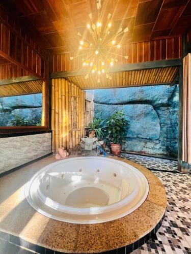 Homestay Thac Lien Khuong - 온수 욕조