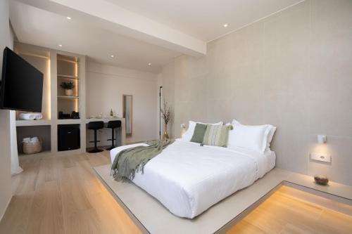 Selected Suites - image 2