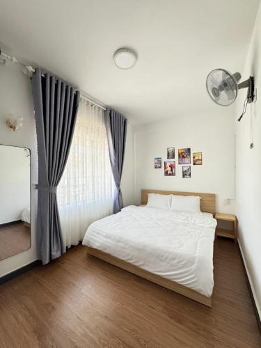 Double Room image 4