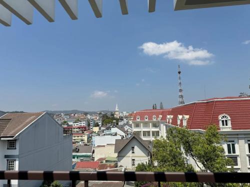 Tuyết Quỳnh Hotel Đà Lạt - image 4
