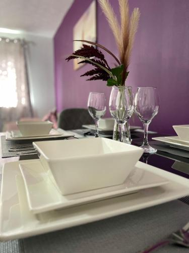 Chic 2 Bed Apartment with Free Parking- Recently Redecorated, 10 Minutes to City Centre, Edinburgh (fotografie 7)