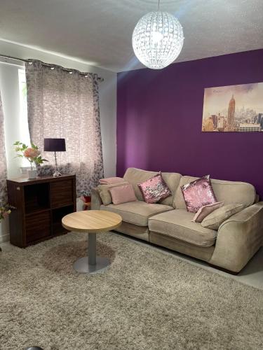 Chic 2 Bed Apartment with Free Parking- Recently Redecorated, 10 Minutes to City Centre, Edinburgh (fotografie 6)