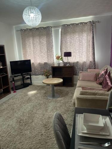 Chic 2 Bed Apartment with Free Parking- Recently Redecorated, 10 Minutes to City Centre, Edinburgh (fotografie 5)