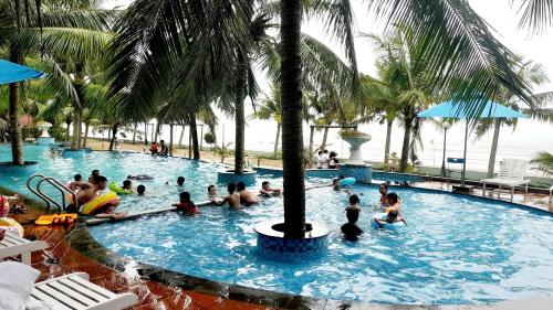 bazen, Homestay hải tiến 25 (Homestay hai tien 25) in Hoang Hai Beach