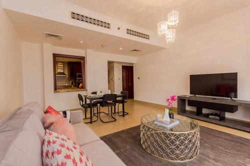 Cozy 1BR Apart Downtown Burj Khalifa and Dubai Mall, Dubái (foto 7)