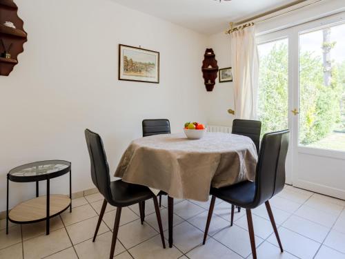Holiday Home Domaine de Clairefontaine-2 by Interhome